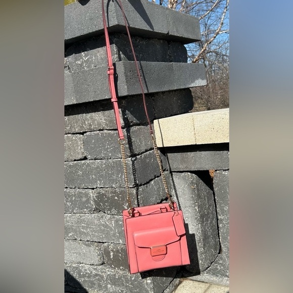 Coach Mini Pepper Taffy Pink Pebble Leather Crossbody NWOT - Picture 4 of 15